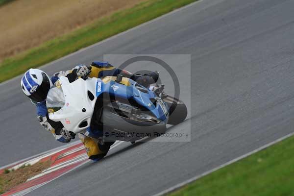 Motorcycle action photographs;Ty croes;anglesey;anglesey photographs;event digital images;eventdigitalimages;no limits trackday;peter wileman photography;trac mon;trackday;trackday digital images;trackday photos