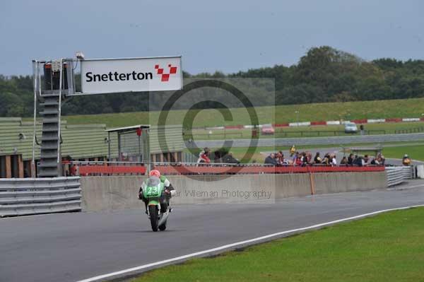 Motorcycle action photographs;Ty croes;anglesey;anglesey photographs;event digital images;eventdigitalimages;no limits trackday;peter wileman photography;trac mon;trackday;trackday digital images;trackday photos