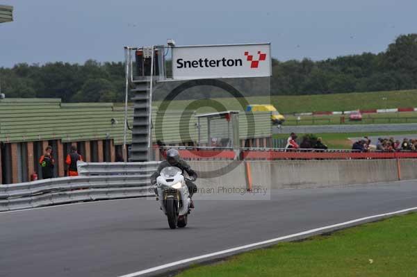 Motorcycle action photographs;Ty croes;anglesey;anglesey photographs;event digital images;eventdigitalimages;no limits trackday;peter wileman photography;trac mon;trackday;trackday digital images;trackday photos