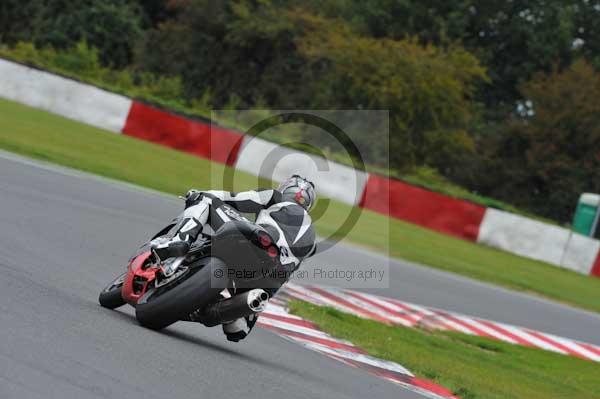 Motorcycle action photographs;Ty croes;anglesey;anglesey photographs;event digital images;eventdigitalimages;no limits trackday;peter wileman photography;trac mon;trackday;trackday digital images;trackday photos