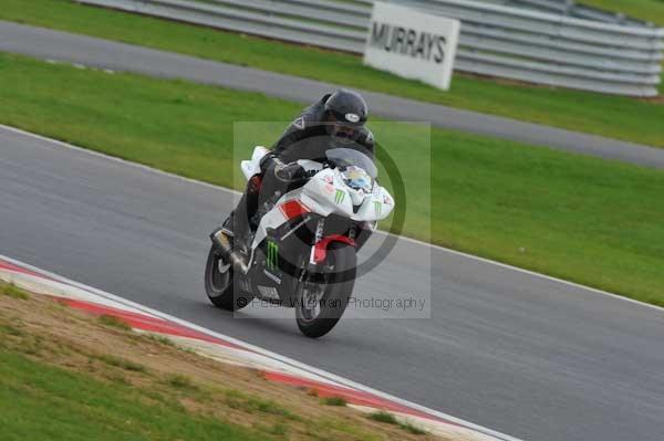 Motorcycle action photographs;Ty croes;anglesey;anglesey photographs;event digital images;eventdigitalimages;no limits trackday;peter wileman photography;trac mon;trackday;trackday digital images;trackday photos