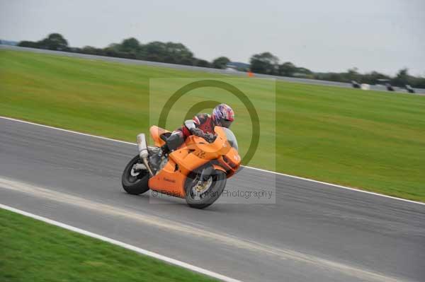 Motorcycle action photographs;Ty croes;anglesey;anglesey photographs;event digital images;eventdigitalimages;no limits trackday;peter wileman photography;trac mon;trackday;trackday digital images;trackday photos