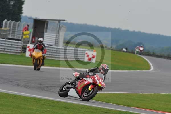 Motorcycle action photographs;Ty croes;anglesey;anglesey photographs;event digital images;eventdigitalimages;no limits trackday;peter wileman photography;trac mon;trackday;trackday digital images;trackday photos