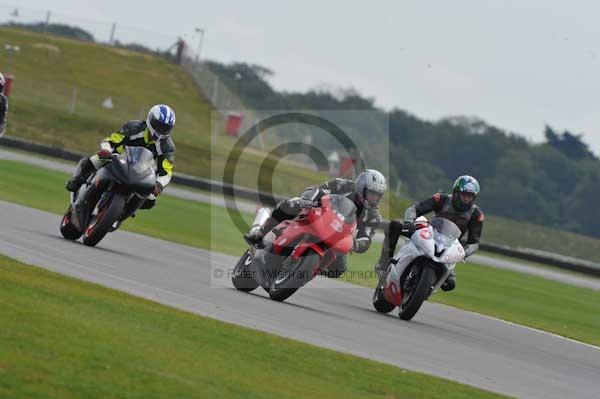 Motorcycle action photographs;Ty croes;anglesey;anglesey photographs;event digital images;eventdigitalimages;no limits trackday;peter wileman photography;trac mon;trackday;trackday digital images;trackday photos