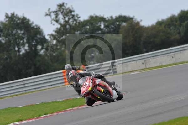 Motorcycle action photographs;Ty croes;anglesey;anglesey photographs;event digital images;eventdigitalimages;no limits trackday;peter wileman photography;trac mon;trackday;trackday digital images;trackday photos