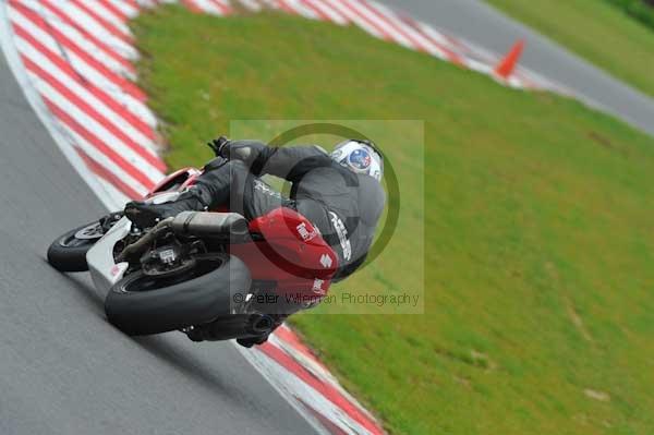 Motorcycle action photographs;Ty croes;anglesey;anglesey photographs;event digital images;eventdigitalimages;no limits trackday;peter wileman photography;trac mon;trackday;trackday digital images;trackday photos