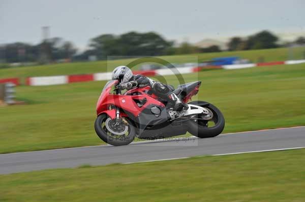 Motorcycle action photographs;Ty croes;anglesey;anglesey photographs;event digital images;eventdigitalimages;no limits trackday;peter wileman photography;trac mon;trackday;trackday digital images;trackday photos