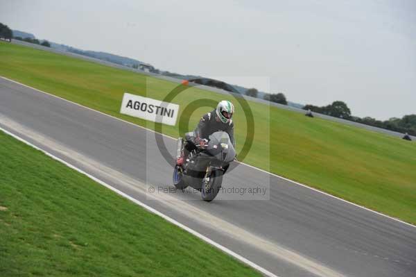 Motorcycle action photographs;Ty croes;anglesey;anglesey photographs;event digital images;eventdigitalimages;no limits trackday;peter wileman photography;trac mon;trackday;trackday digital images;trackday photos