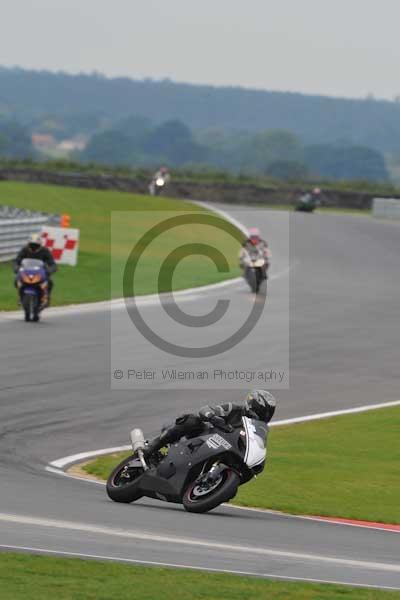 Motorcycle action photographs;Ty croes;anglesey;anglesey photographs;event digital images;eventdigitalimages;no limits trackday;peter wileman photography;trac mon;trackday;trackday digital images;trackday photos