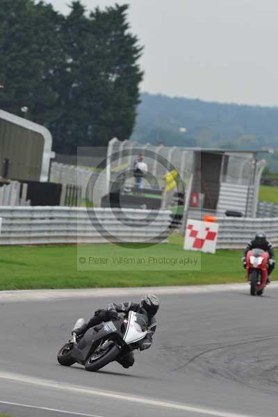 Motorcycle action photographs;Ty croes;anglesey;anglesey photographs;event digital images;eventdigitalimages;no limits trackday;peter wileman photography;trac mon;trackday;trackday digital images;trackday photos