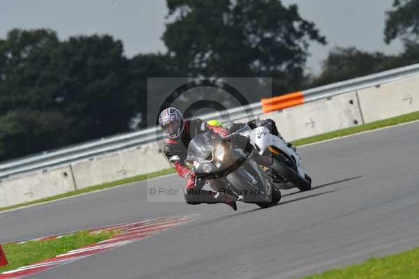 Motorcycle action photographs;Ty croes;anglesey;anglesey photographs;event digital images;eventdigitalimages;no limits trackday;peter wileman photography;trac mon;trackday;trackday digital images;trackday photos