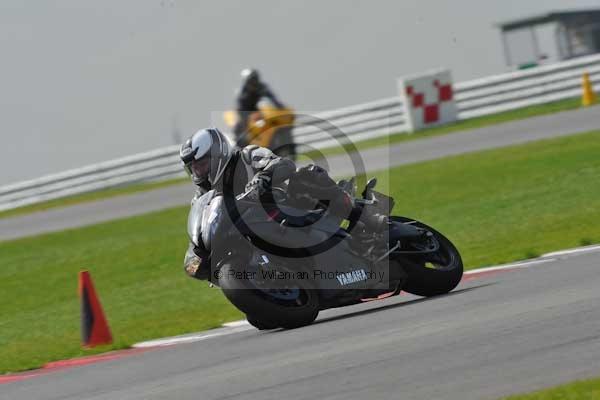 Motorcycle action photographs;Ty croes;anglesey;anglesey photographs;event digital images;eventdigitalimages;no limits trackday;peter wileman photography;trac mon;trackday;trackday digital images;trackday photos