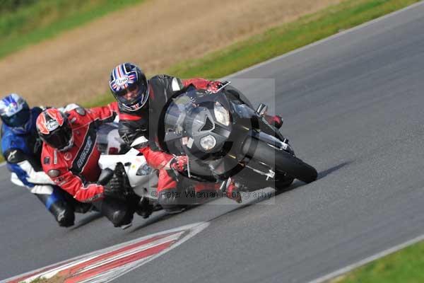 Motorcycle action photographs;Ty croes;anglesey;anglesey photographs;event digital images;eventdigitalimages;no limits trackday;peter wileman photography;trac mon;trackday;trackday digital images;trackday photos