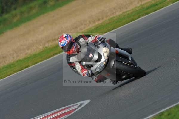 Motorcycle action photographs;Ty croes;anglesey;anglesey photographs;event digital images;eventdigitalimages;no limits trackday;peter wileman photography;trac mon;trackday;trackday digital images;trackday photos