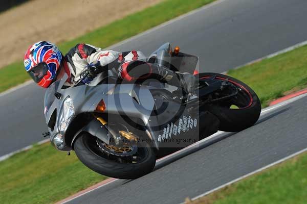 Motorcycle action photographs;Ty croes;anglesey;anglesey photographs;event digital images;eventdigitalimages;no limits trackday;peter wileman photography;trac mon;trackday;trackday digital images;trackday photos