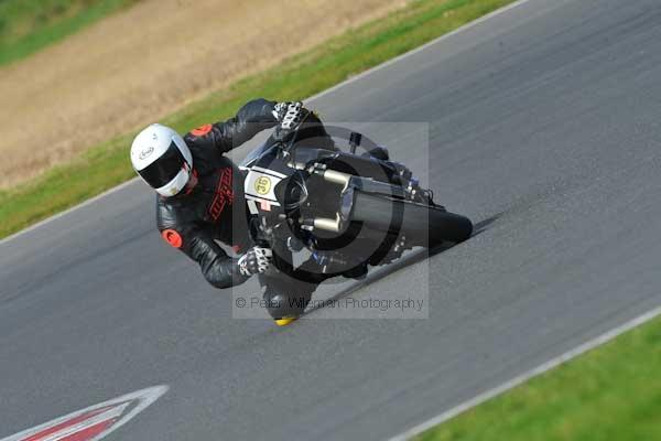 Motorcycle action photographs;Ty croes;anglesey;anglesey photographs;event digital images;eventdigitalimages;no limits trackday;peter wileman photography;trac mon;trackday;trackday digital images;trackday photos