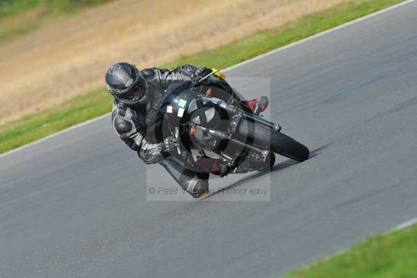 Motorcycle action photographs;Ty croes;anglesey;anglesey photographs;event digital images;eventdigitalimages;no limits trackday;peter wileman photography;trac mon;trackday;trackday digital images;trackday photos