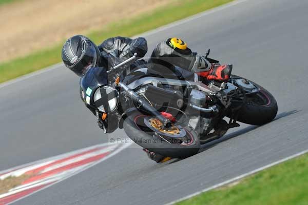 Motorcycle action photographs;Ty croes;anglesey;anglesey photographs;event digital images;eventdigitalimages;no limits trackday;peter wileman photography;trac mon;trackday;trackday digital images;trackday photos