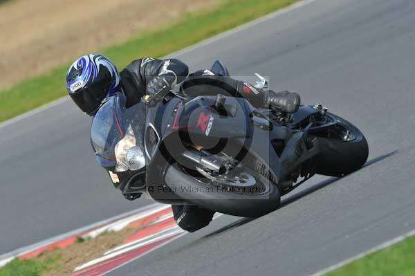 Motorcycle action photographs;Ty croes;anglesey;anglesey photographs;event digital images;eventdigitalimages;no limits trackday;peter wileman photography;trac mon;trackday;trackday digital images;trackday photos