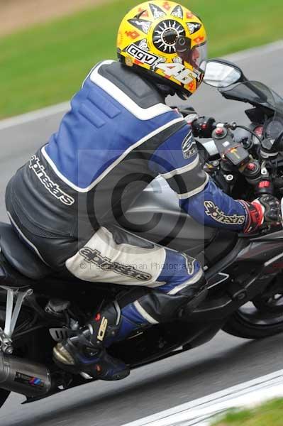 Motorcycle action photographs;Ty croes;anglesey;anglesey photographs;event digital images;eventdigitalimages;no limits trackday;peter wileman photography;trac mon;trackday;trackday digital images;trackday photos