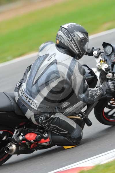 Motorcycle action photographs;Ty croes;anglesey;anglesey photographs;event digital images;eventdigitalimages;no limits trackday;peter wileman photography;trac mon;trackday;trackday digital images;trackday photos