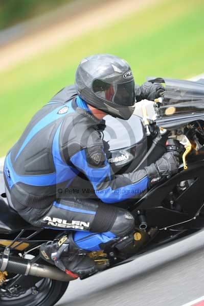 Motorcycle action photographs;Ty croes;anglesey;anglesey photographs;event digital images;eventdigitalimages;no limits trackday;peter wileman photography;trac mon;trackday;trackday digital images;trackday photos