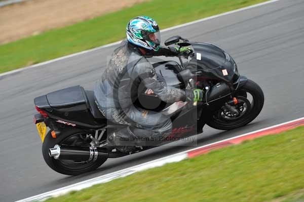 Motorcycle action photographs;Ty croes;anglesey;anglesey photographs;event digital images;eventdigitalimages;no limits trackday;peter wileman photography;trac mon;trackday;trackday digital images;trackday photos