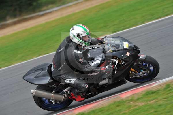 Motorcycle action photographs;Ty croes;anglesey;anglesey photographs;event digital images;eventdigitalimages;no limits trackday;peter wileman photography;trac mon;trackday;trackday digital images;trackday photos