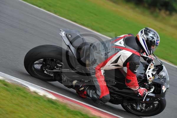 Motorcycle action photographs;Ty croes;anglesey;anglesey photographs;event digital images;eventdigitalimages;no limits trackday;peter wileman photography;trac mon;trackday;trackday digital images;trackday photos