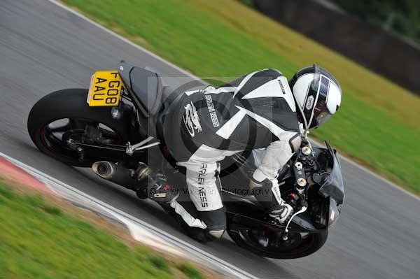 Motorcycle action photographs;Ty croes;anglesey;anglesey photographs;event digital images;eventdigitalimages;no limits trackday;peter wileman photography;trac mon;trackday;trackday digital images;trackday photos