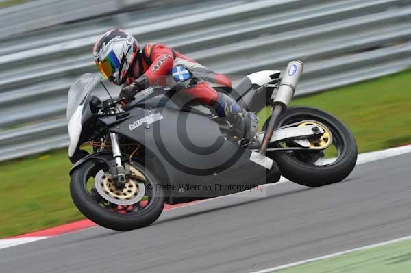 Motorcycle action photographs;Ty croes;anglesey;anglesey photographs;event digital images;eventdigitalimages;no limits trackday;peter wileman photography;trac mon;trackday;trackday digital images;trackday photos