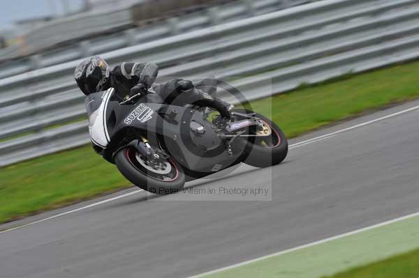 Motorcycle action photographs;Ty croes;anglesey;anglesey photographs;event digital images;eventdigitalimages;no limits trackday;peter wileman photography;trac mon;trackday;trackday digital images;trackday photos