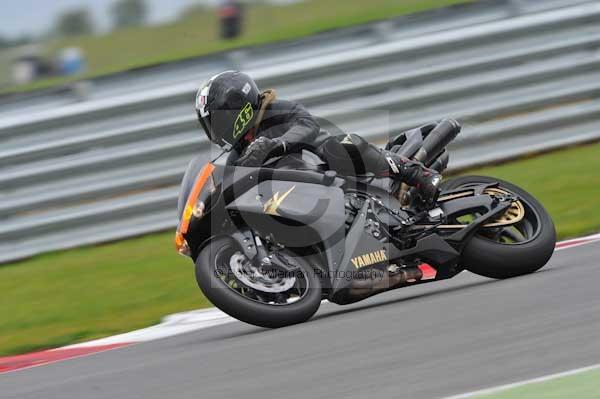 Motorcycle action photographs;Ty croes;anglesey;anglesey photographs;event digital images;eventdigitalimages;no limits trackday;peter wileman photography;trac mon;trackday;trackday digital images;trackday photos