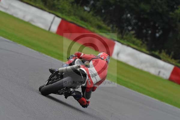 Motorcycle action photographs;Ty croes;anglesey;anglesey photographs;event digital images;eventdigitalimages;no limits trackday;peter wileman photography;trac mon;trackday;trackday digital images;trackday photos