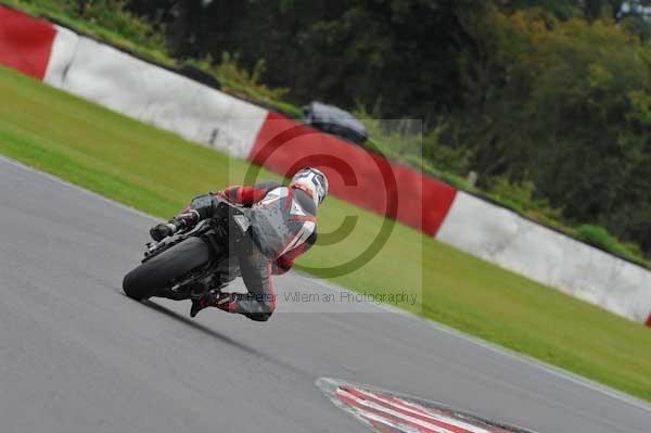 Motorcycle action photographs;Ty croes;anglesey;anglesey photographs;event digital images;eventdigitalimages;no limits trackday;peter wileman photography;trac mon;trackday;trackday digital images;trackday photos