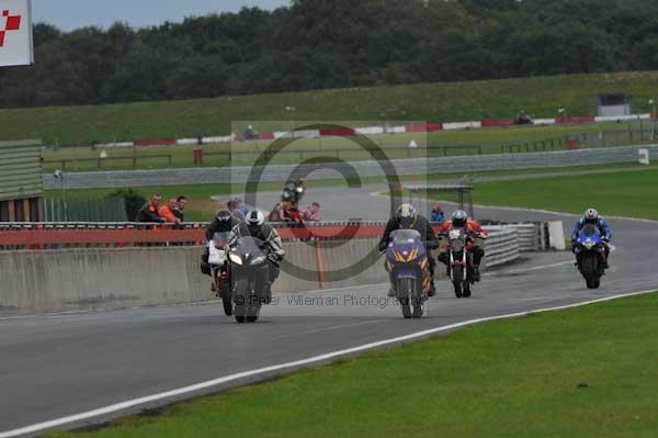 Motorcycle action photographs;Ty croes;anglesey;anglesey photographs;event digital images;eventdigitalimages;no limits trackday;peter wileman photography;trac mon;trackday;trackday digital images;trackday photos