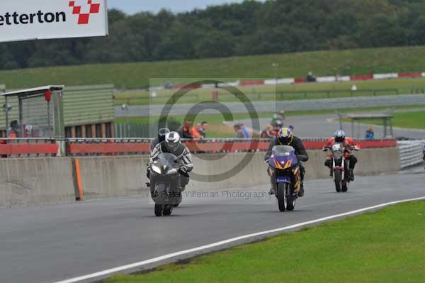 Motorcycle action photographs;Ty croes;anglesey;anglesey photographs;event digital images;eventdigitalimages;no limits trackday;peter wileman photography;trac mon;trackday;trackday digital images;trackday photos