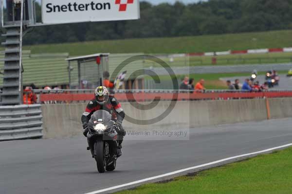 Motorcycle action photographs;Ty croes;anglesey;anglesey photographs;event digital images;eventdigitalimages;no limits trackday;peter wileman photography;trac mon;trackday;trackday digital images;trackday photos