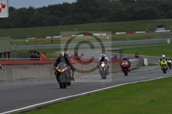 Motorcycle action photographs;Ty croes;anglesey;anglesey photographs;event digital images;eventdigitalimages;no limits trackday;peter wileman photography;trac mon;trackday;trackday digital images;trackday photos