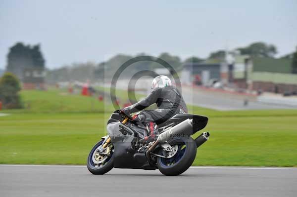 Motorcycle action photographs;Ty croes;anglesey;anglesey photographs;event digital images;eventdigitalimages;no limits trackday;peter wileman photography;trac mon;trackday;trackday digital images;trackday photos