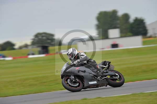 Motorcycle action photographs;Ty croes;anglesey;anglesey photographs;event digital images;eventdigitalimages;no limits trackday;peter wileman photography;trac mon;trackday;trackday digital images;trackday photos