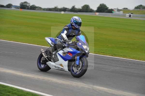 Motorcycle action photographs;Ty croes;anglesey;anglesey photographs;event digital images;eventdigitalimages;no limits trackday;peter wileman photography;trac mon;trackday;trackday digital images;trackday photos