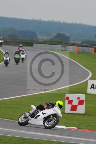 Motorcycle action photographs;Ty croes;anglesey;anglesey photographs;event digital images;eventdigitalimages;no limits trackday;peter wileman photography;trac mon;trackday;trackday digital images;trackday photos