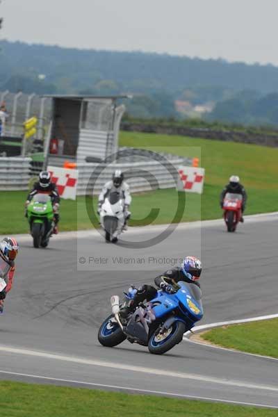 Motorcycle action photographs;Ty croes;anglesey;anglesey photographs;event digital images;eventdigitalimages;no limits trackday;peter wileman photography;trac mon;trackday;trackday digital images;trackday photos