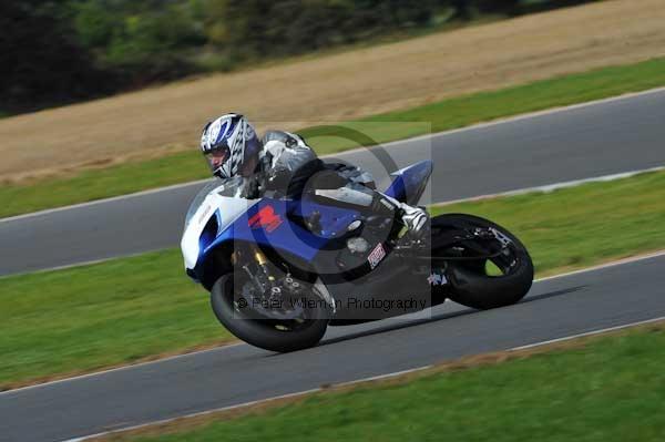 Motorcycle action photographs;Ty croes;anglesey;anglesey photographs;event digital images;eventdigitalimages;no limits trackday;peter wileman photography;trac mon;trackday;trackday digital images;trackday photos