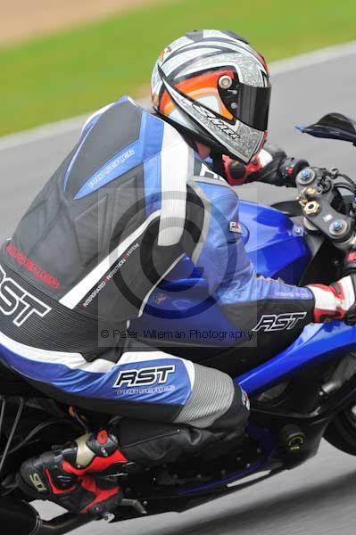 Motorcycle action photographs;Ty croes;anglesey;anglesey photographs;event digital images;eventdigitalimages;no limits trackday;peter wileman photography;trac mon;trackday;trackday digital images;trackday photos