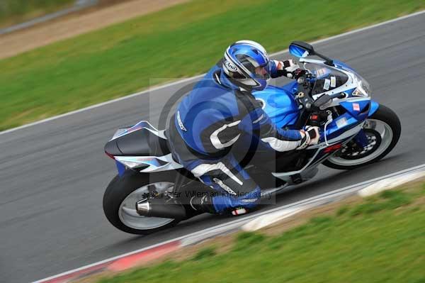 Motorcycle action photographs;Ty croes;anglesey;anglesey photographs;event digital images;eventdigitalimages;no limits trackday;peter wileman photography;trac mon;trackday;trackday digital images;trackday photos