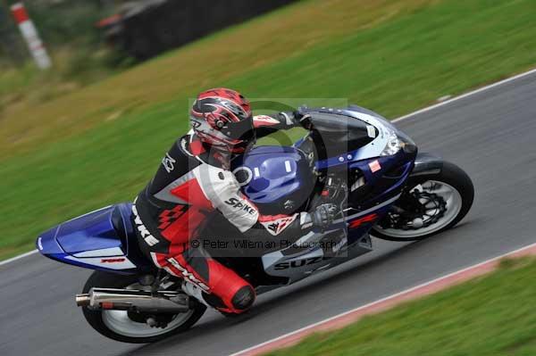 Motorcycle action photographs;Ty croes;anglesey;anglesey photographs;event digital images;eventdigitalimages;no limits trackday;peter wileman photography;trac mon;trackday;trackday digital images;trackday photos