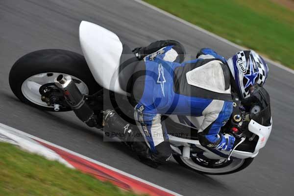 Motorcycle action photographs;Ty croes;anglesey;anglesey photographs;event digital images;eventdigitalimages;no limits trackday;peter wileman photography;trac mon;trackday;trackday digital images;trackday photos