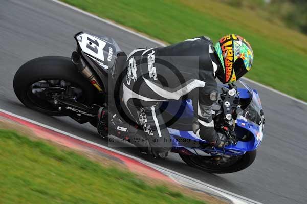 Motorcycle action photographs;Ty croes;anglesey;anglesey photographs;event digital images;eventdigitalimages;no limits trackday;peter wileman photography;trac mon;trackday;trackday digital images;trackday photos